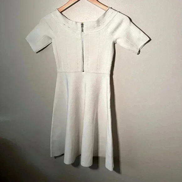 NWT Guess White XS Short Sleeve Dress  Peplum XS - Picture 3 of 5